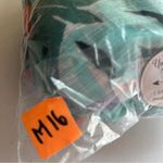 Anne cole  Floral Tropical Oversize V-Neck Top in Green and Black XS Small Photo 7