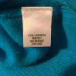 Apt. 9  Woman’s Blue 100% cashmere v-neck‎ pullover sweater size L Photo 3