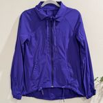 Lululemon Size 4 Bruised Berry Transition Jacket Athletic Athleisure Performance Photo 0