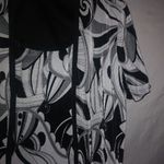 R & M Richards  8P Black White Pants Suit Petite Photo 2