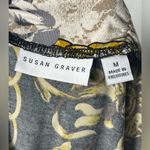 Susan Graver  Mixed Print Sleeveless Shirt
Mock Neck Jersey Knit Blouse Size: M Photo 1