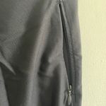 Under Armour  Black Compression Capri Leggings with Pocket Photo 2