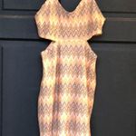 Lovers + Friends  Dress With Cut-Outs On‎ Sides Photo 2