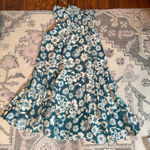 Be cool Super cute  size small summer flowy halter neck dress Photo 0