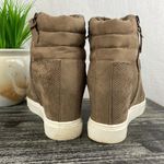 Steve Madden  Tan & White Lynn Hi Top Lace & Zip Platform Sneaker Shoe 9 Photo 4
