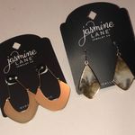 Jasmine  Lane Gold Tone and Green Earrings Set Photo 1