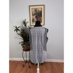 Ruby Rd . Women Blouse M Sleeveless Pullover Striped Black & White Monochrome Photo 2