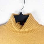 Antonio Melani  100% Cashmere Gold Long Sleeves Turtleneck Sweater Size Small Photo 5