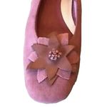 Connie Pink /brown Suede leather Women Flat 5.5M unique flower Made In Brazil Size 5.5 Photo 4