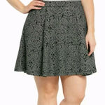 Black Lace Metallic Knit Skater Skirt Torrid Size 2 or US 18/20 Photo 0