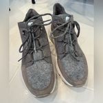 Sorel Women's Kinetic Rngd Caribou Boot Athletic Tennis Shoe Size 10.5 Gray Photo 1