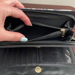 Nicole Miller  wallet Photo 7