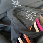 Peloton  Athletic Set Photo 3