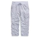 The North Face  Women's Aphrodite 2.0 Capris Photo 2