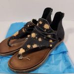 Very G  Strappy Sandals Bleach Black Sparta Sandal Size 8 Zip Back Photo 2