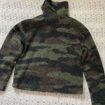 LNA Clothing Army Camo Sherpa Zip Up Jacket Green (Small) Photo 4
