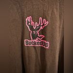 Gildan Women’s  Long Sleeve Tee XL Brown Pink BuckedUp Deer Photo 10