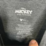 Disney ‎ Mickey & friends gray classic t-shirt size small new with tags casual Photo 2