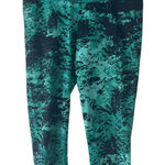 Nike Women's Size Medium Dri Fit Green Tie Dye Cropped Leggings Photo 0