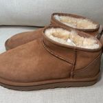 UGG Ultra Mini Boots Photo 1