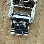 Seiko  Vintage Mechanical Ladies Watch Silver Dial Base Metal Bracelet Works Photo 10