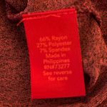 Jennifer Lopez  Red Sleeveless Tie Front Tank Top Photo 2