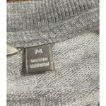 Athleta  gray long sleeve shirt with ruched sides size medium Photo 5