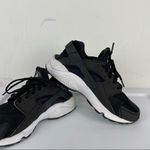 Nike  Air Huarache Womens Black Sneakers Sz 8.5 Photo 6