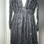 Double Crazy Black Sequin V Photo 3