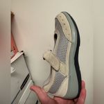 NEW Orthofeet sz 7.5 Womens Tan Leather Strappy Slip on Mary Jane Loafers Preppy Photo 8