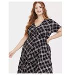Torrid  Black‎ White Plaid Challis Short Sleeve Midi Shirt Dress Size 1X Pockets Photo 2