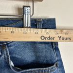 Levi's 505 ladies medium wash ankle denim jeans size 31 cute casual Photo 3