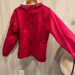 Columbia Cute red ran jacket hood lined good quality pockets water resistant Photo 7
