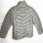 The North Face  Gray Silver Puffer Coat Size Small Photo 1