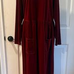 Long sleeve crewneck burgundy velvet dress Purple Size M Photo 0