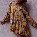 Womens Floral Boho Crochet Accent Lantern Sleeve Dress sz small Yellow Photo 1