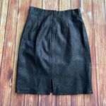 Cedars Vintage Women’s Textured Black Genuine Leather Pencil Skirt Lined Size 6 Photo 3