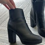 Black boats Size 7 Photo 0