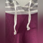 Orvis  Color‎ Block Pullover Long White/Gray Stripped Sleeves & Hoodie Size L Photo 4