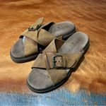 G.H. Bass &Co. G.H. Bass & Co. Brown Tan leather Buckle Sandals slides size 8 Photo 0
