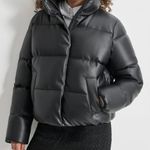 DKNY Puffer Jacket perfect for COLD weather! C10 Photo 8