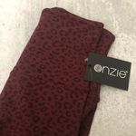 Onzie  Animal Jacquard Midi Leggings Burgundy Red Cherry Red NEW Photo 1