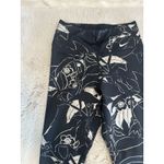 Nike Womens XS Leggings Black Silver Metallic Floral Mid Rise Running Photo 5