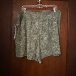 Three Dots NWT  Ladies Pull On Tropical Printed Shorts Size XXL Photo 3