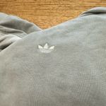 Adidas NWT cropped grey thin cropped two tone print sleeve hoodie size XL Photo 13