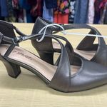 Easy Street Women’s Elegance Pointed Toe Bronze Pump Size 6 1/2 NWOT Photo 3