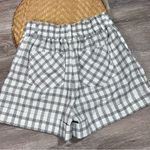 Danielle Bernstein  plaid high waisted shorts women’s‎ size 4 Photo 3