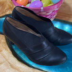 Life Stride Black‎  Leather Heels with Rounded Toe Photo 0