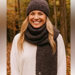 Barefoot Dreams NWT CozyChic Pom Pom Beanie & Scarf Gift Set Espresso/Cocoa OS Photo 0