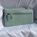 Source Unknown Green Wallet with Infinity Clasp Photo 3